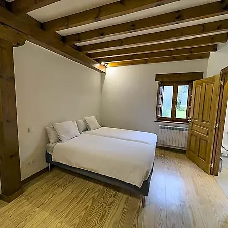 Posada Cabanes Hotel